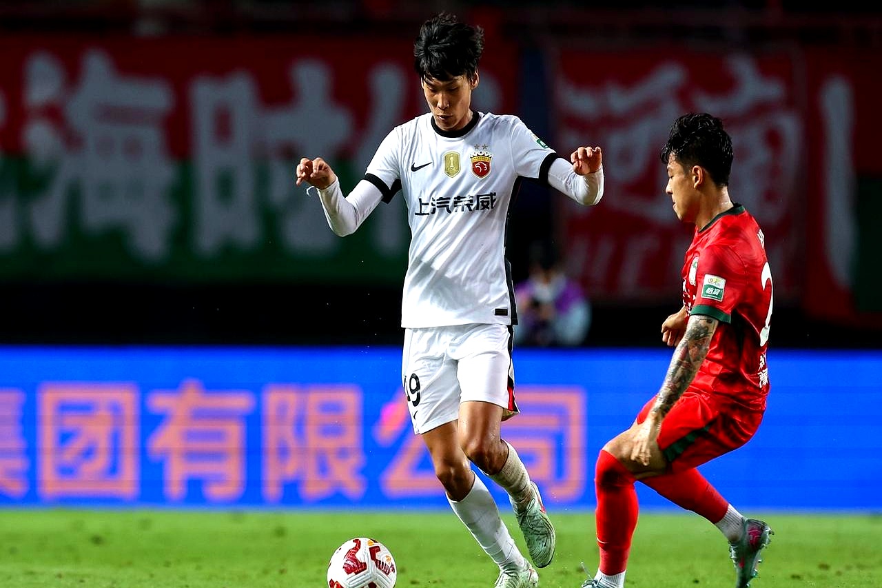 赛后突围战来临，上海海港围绕葡超刷新队史纪录，震撼外界，控场能力受关注的简单介绍
