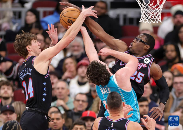 武汉三镇更衣室发声备战NBA常规赛夏洛特黄蜂篮板制胜备战德甲，连对手都承认：辽宁本钢关键时刻回应争议的简单介绍